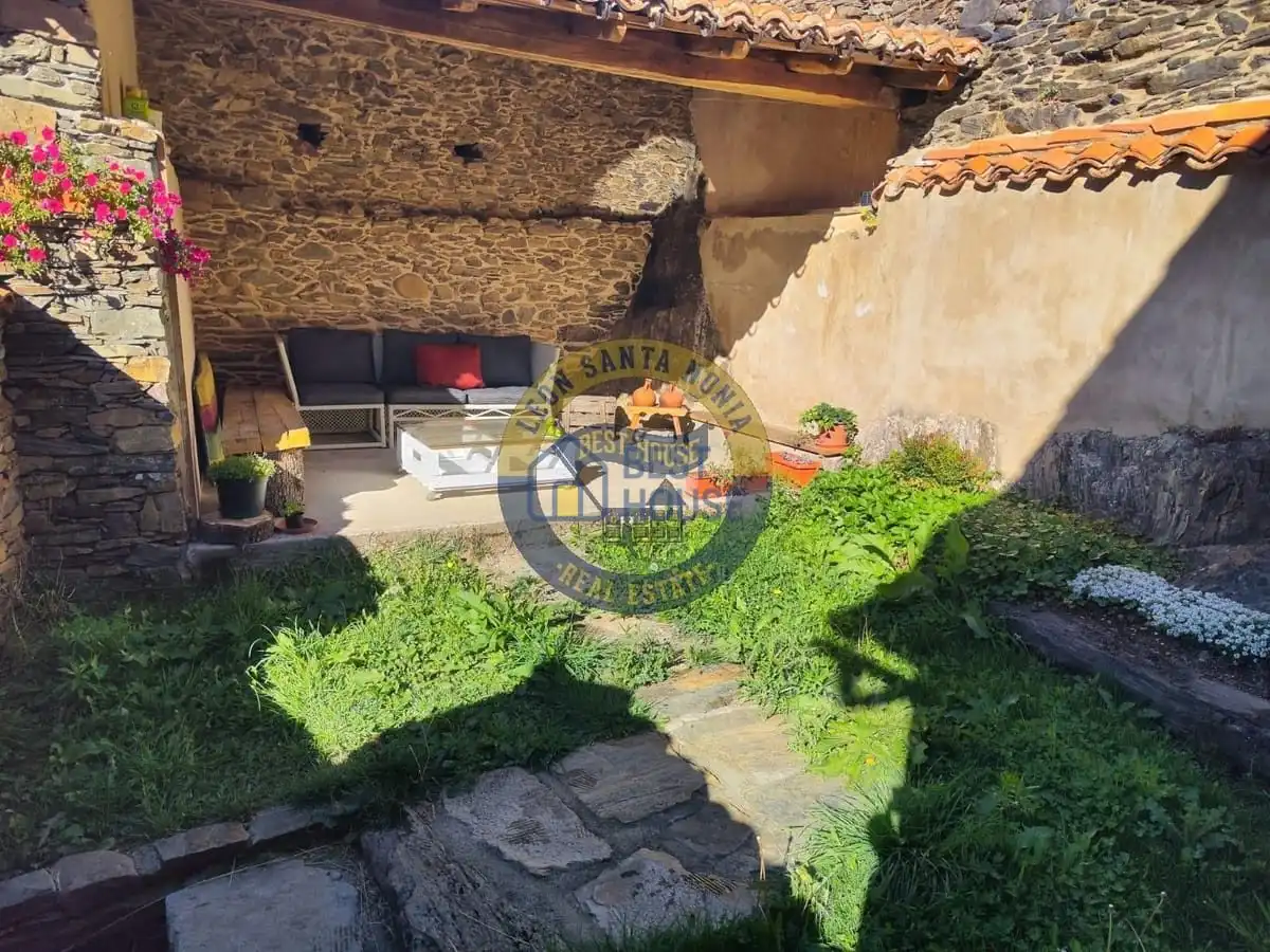 Casa con giardino in vendita a Valdesamario, imagen 21