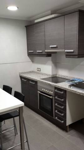 Apartamento en Venta en Calle Río Caudal, 9 en Fozaneldi - Tenderina
