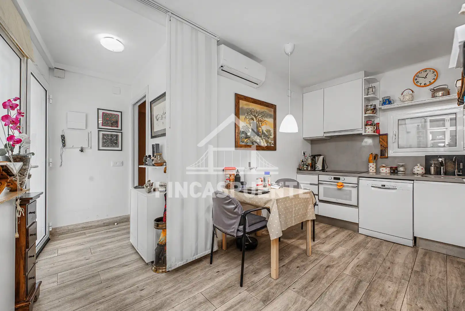 Piso en venta en El Camp de l'Arpa del Clot