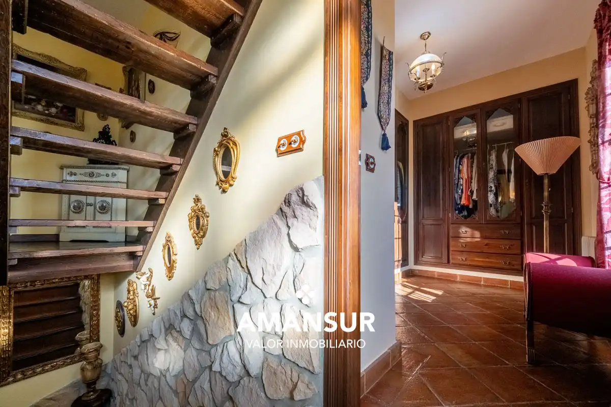Chalet con piscina en venta en Avenida del Almendro, imagen 90