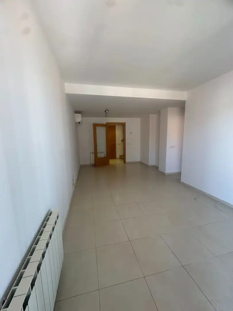 Dúplex en venta en Vilanova del Vallès con Aire acondicionado, Calefacción y Terraza