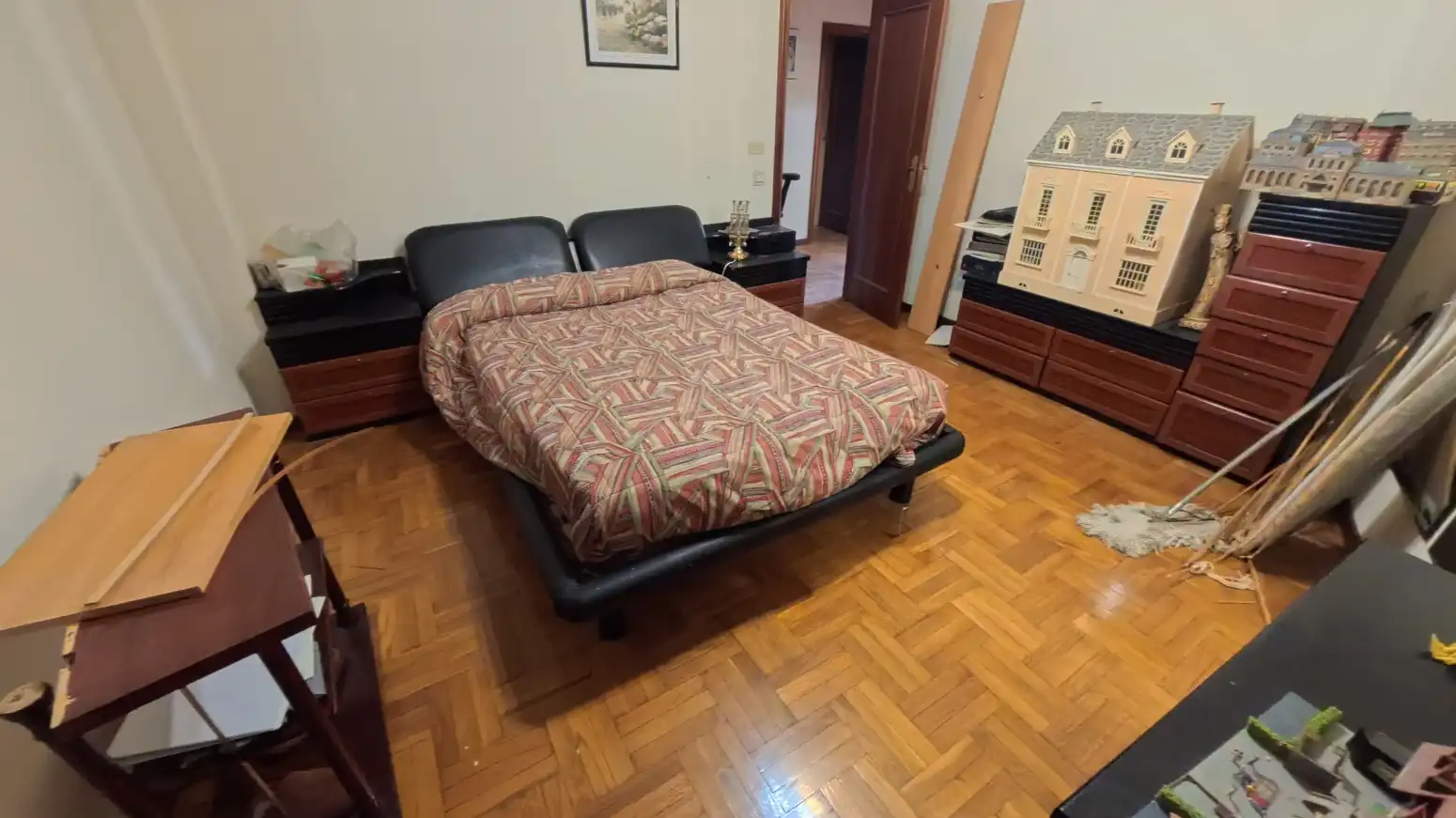 Bedroom of Flat for sale in  Logroño  with Heating, Parquet flooring and Storage room
