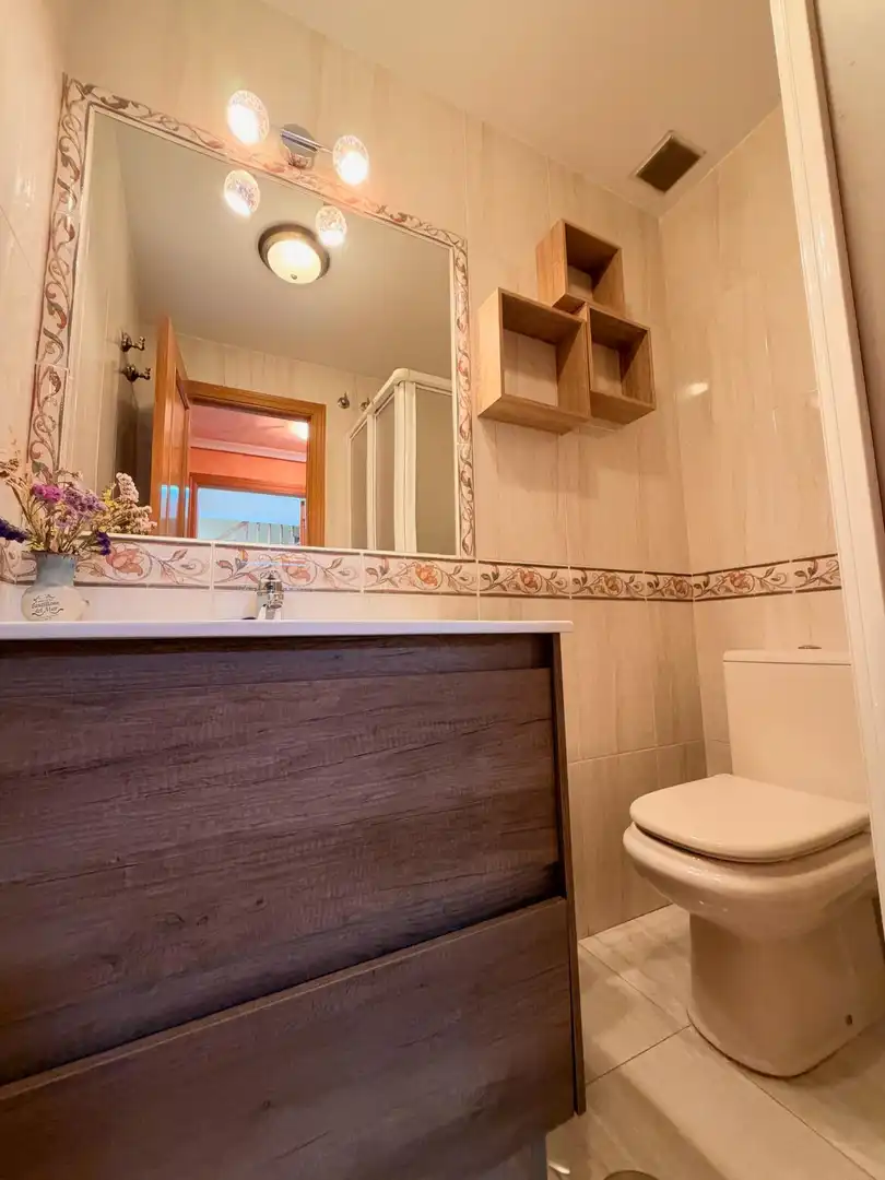 Badezimmer von Maisonette zum Verkauf in Ponferrada mit Heizung und Abstellraum