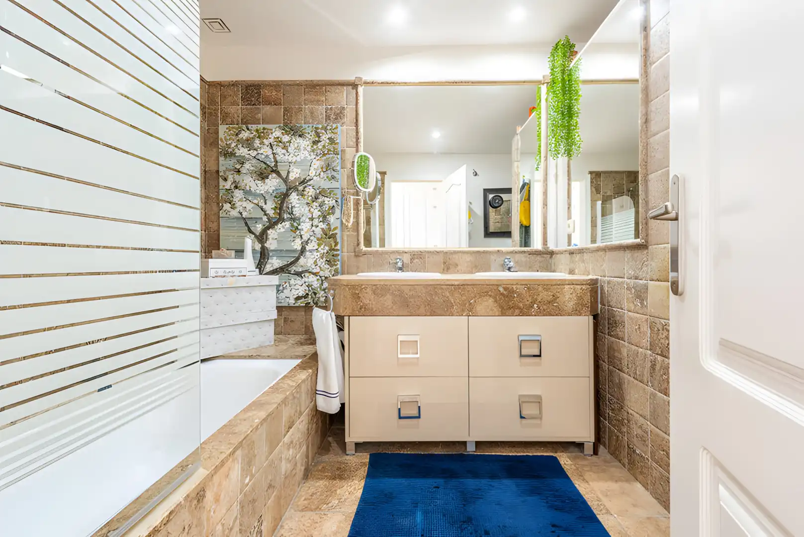 Bany de Apartament en venda en Estepona amb Aire condicionat, Terrassa i Traster