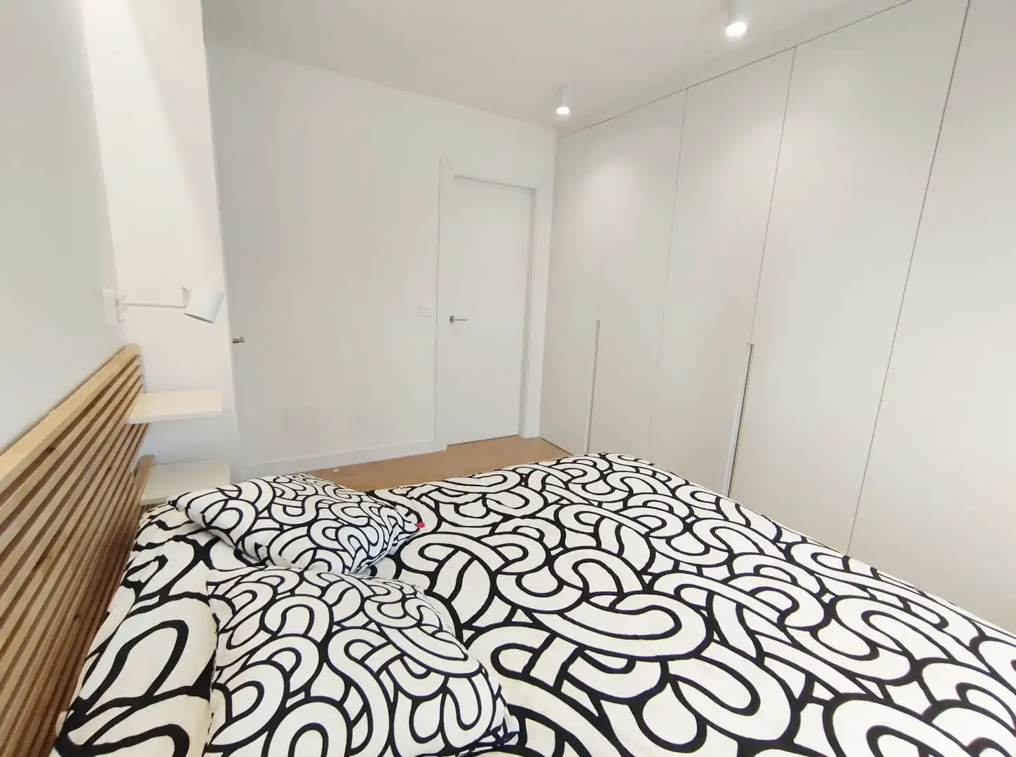 Schlafzimmer von Wohnung zur Miete in Málaga mit Klimaanlage, Heizung und Terrasse
