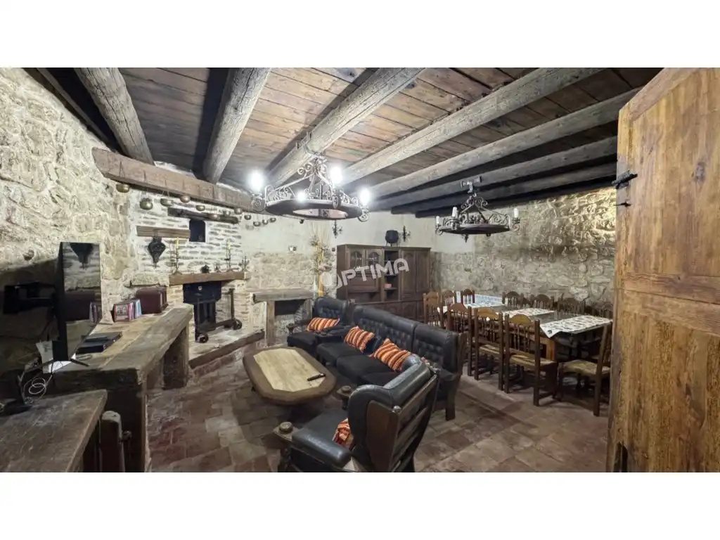 Country homes for sale in Villalonso