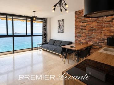 Appartement compact avec piscine à vendre à Playa de Levante