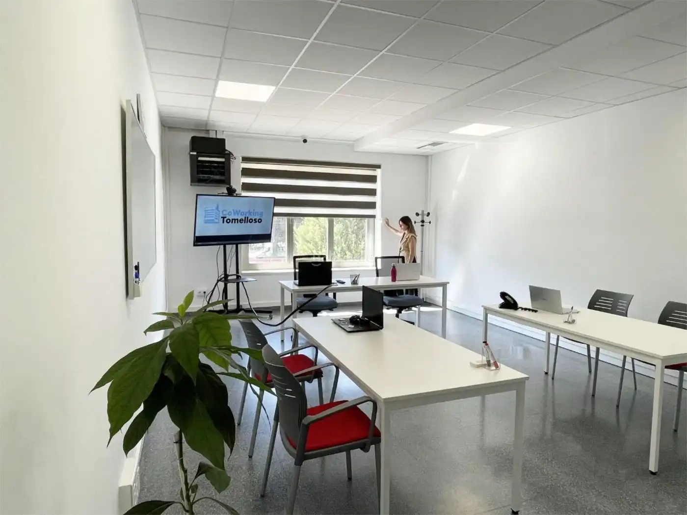 Büro zur Miete in Calle Argamasilla km 0,2, imagen 2