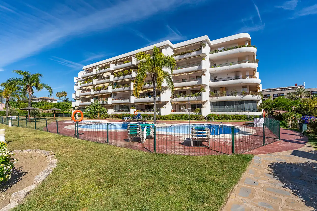 Piscina de Àtic en venda en Marbella amb Calefacció, Terrassa i Piscina