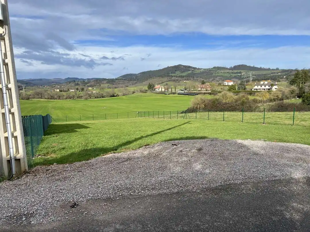 Terrenys i solars en venda a Llanera, imagen 2