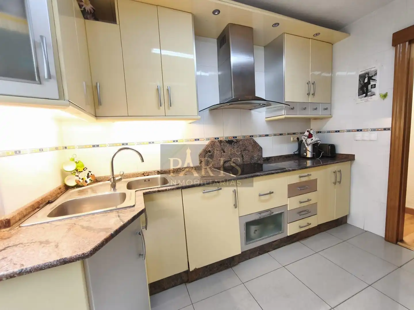 Cocina de Apartamento en venta en Cartagena con Aire acondicionado, Calefacción y Parquet
