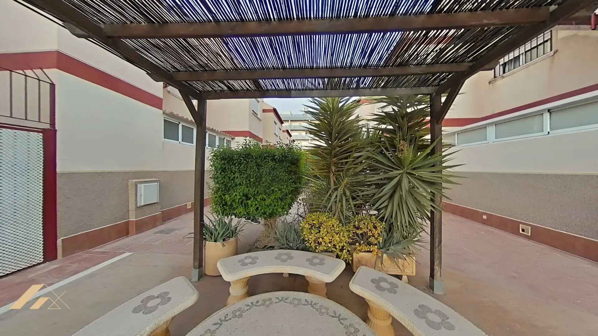 Casa con terraza en venta en Los Peñascos - El Salero - Los Imbernones, imagen 9