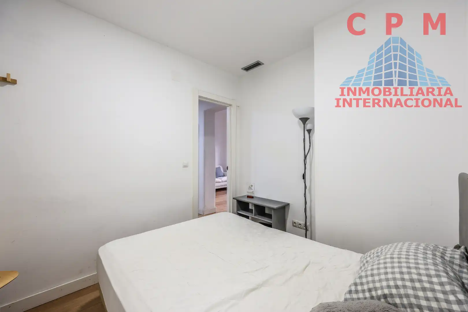 Schlafzimmer von Wohnung zur Miete in Madrid mit Klimaanlage, Heizung und Parkett
