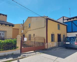 Exterior view of Country house for sale in Aranda de Duero  with Heating and Storage room