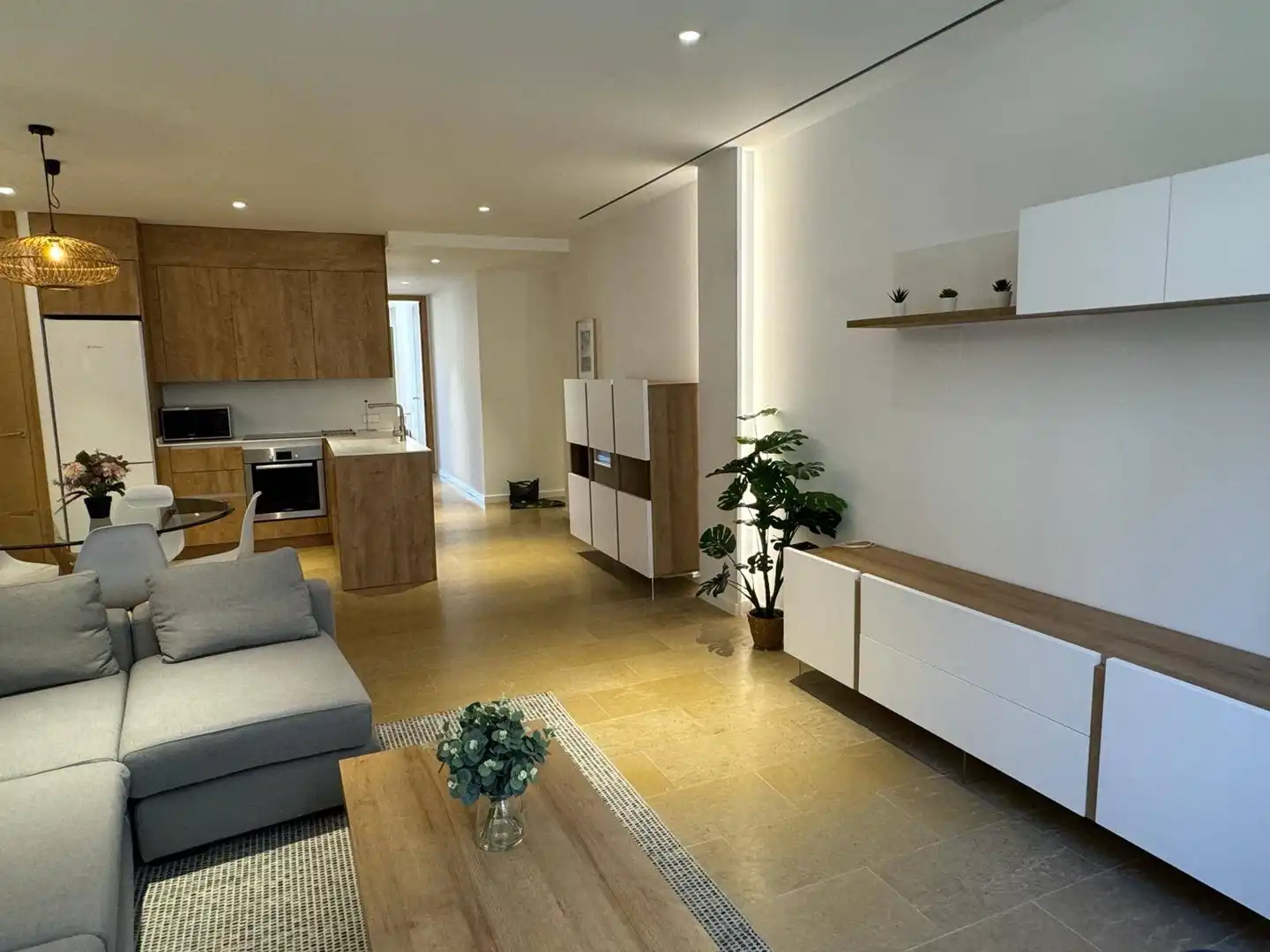 Sala d'estar de Pis de lloguer en  Palma de Mallorca amb Aire condicionat, Calefacció i Moblat