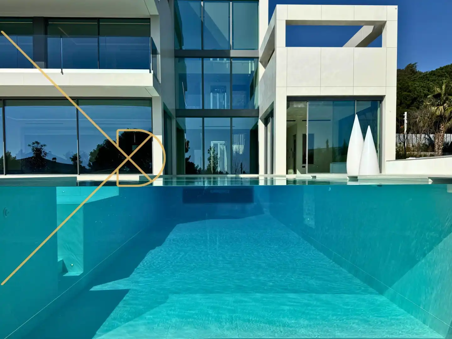 Piscina de Casa o chalet en venta en Barcelona con Aire acondicionado, Calefacción y Jardín privado