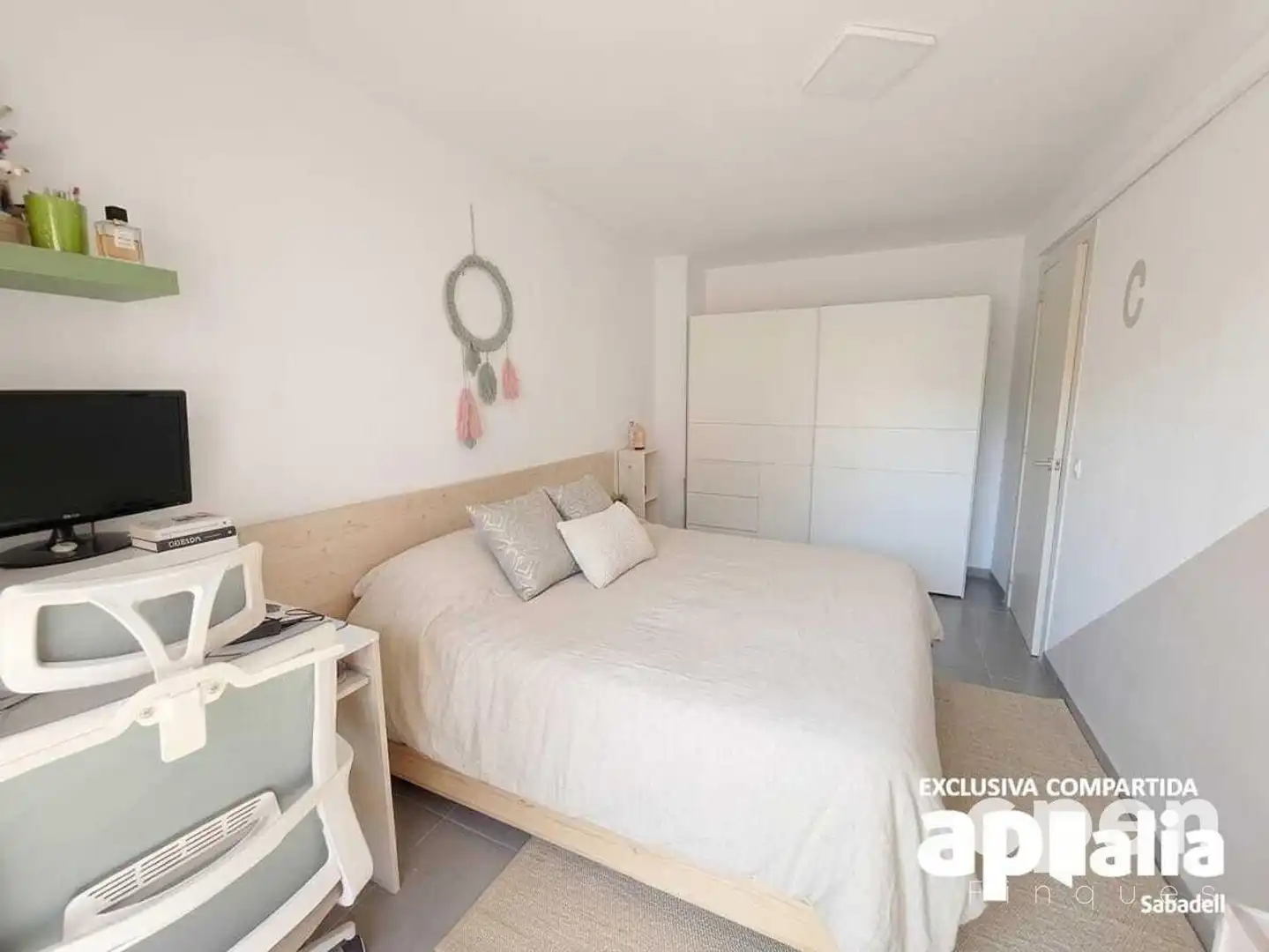 Bedroom of Flat for sale in Castellar del Vallès  with Air Conditioner, Terrace and Balcony