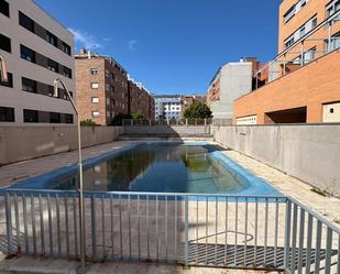 Piscina de Pis de lloguer en Guadalajara Capital amb Calefacció, Terrassa i Traster