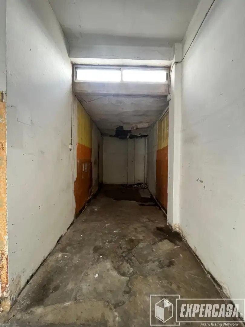 Gewerbefläche zum Verkauf in Camins al Grau, imagen 7