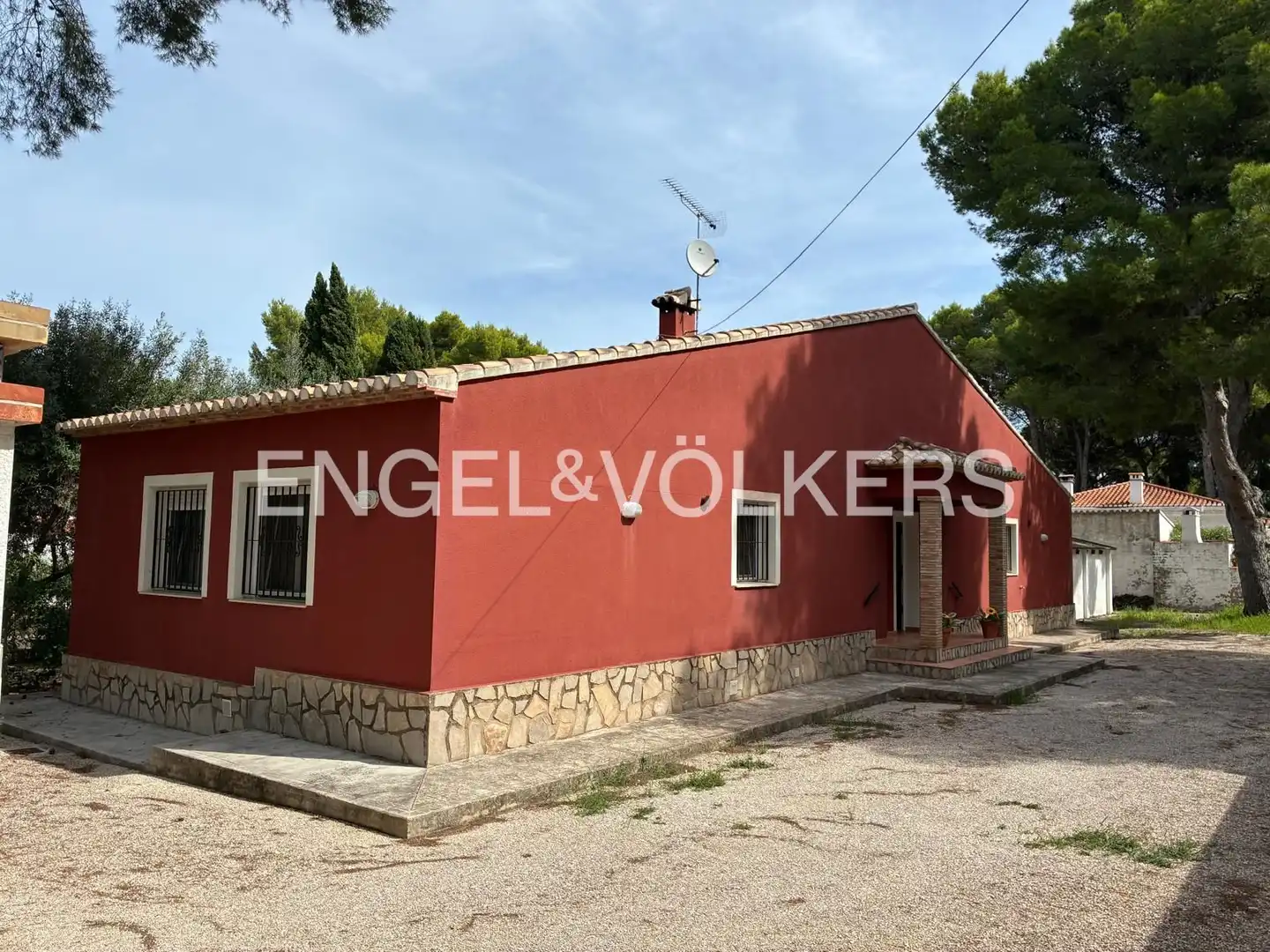 Exterior view of Houses for sale in Las Rotas / Les Rotes