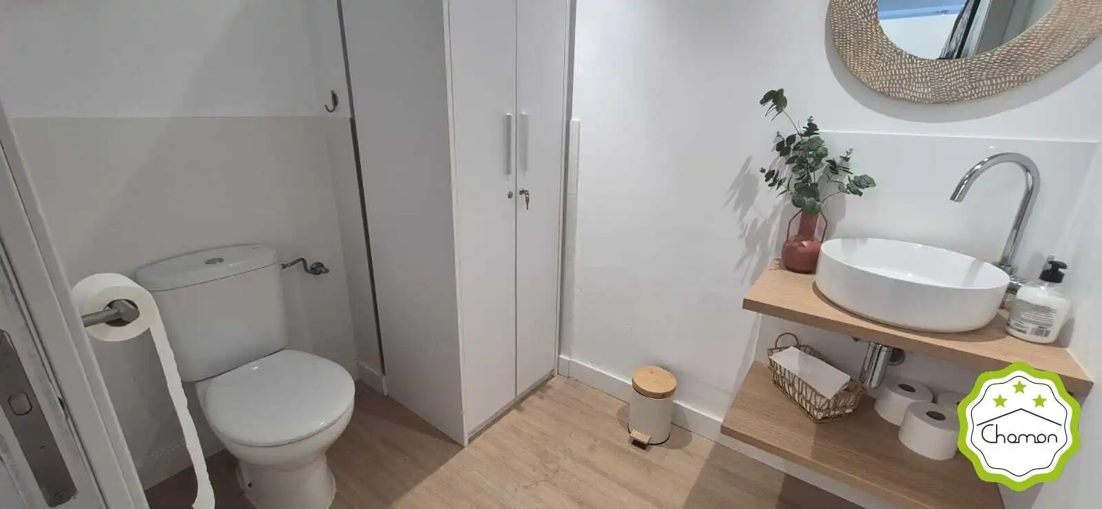 Bathroom of Commercial properties for rent in Leioa