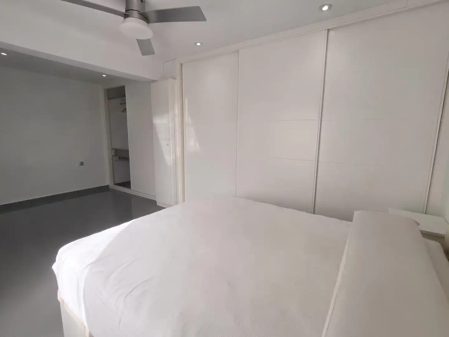 Schlafzimmer von Dachboden zum Verkauf in Levante