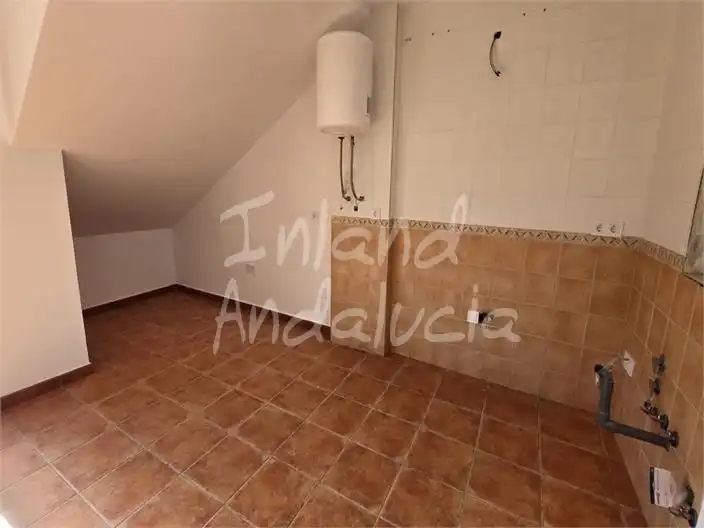 Apartamento en venta en Alcaucín con Piscina comunitaria