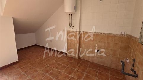 Foto 2 de Apartament en venda a Alcaucín, Málaga