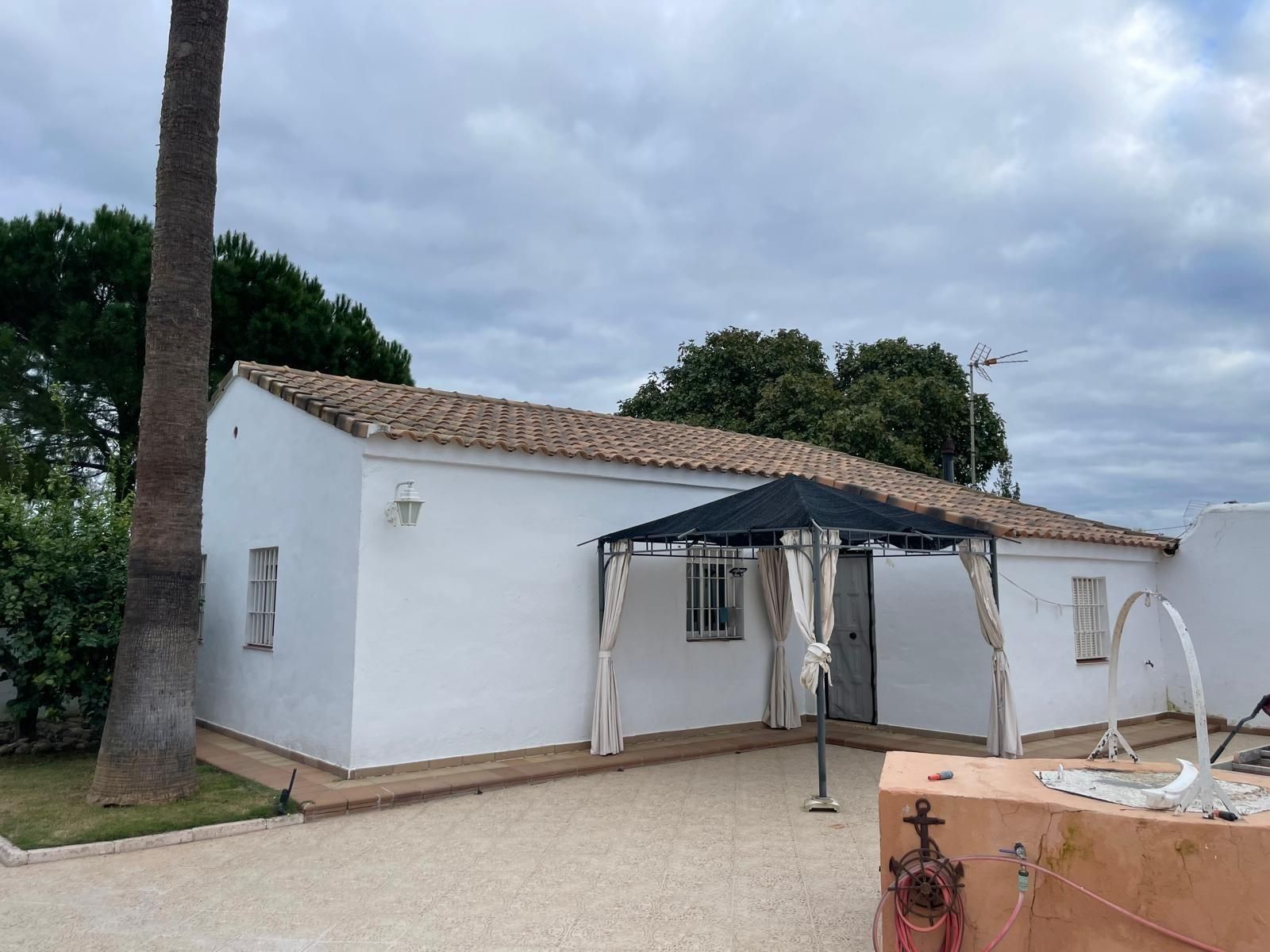 Exterior view of Country house for sale in Burguillos  with Private garden and Swimming Pool