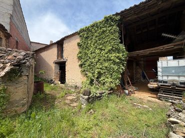 Maison rustique avec jardin à vendre à Calle Talanquera