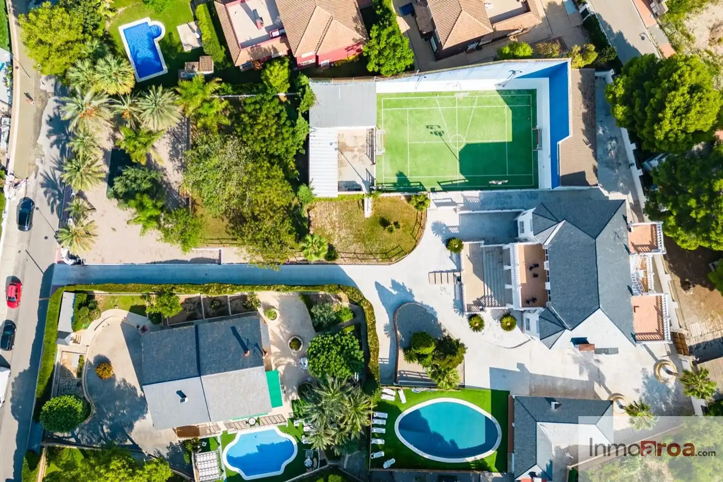 Vista exterior de Casa o xalet de lloguer en Bétera amb Aire condicionat, Calefacció i Jardí privat