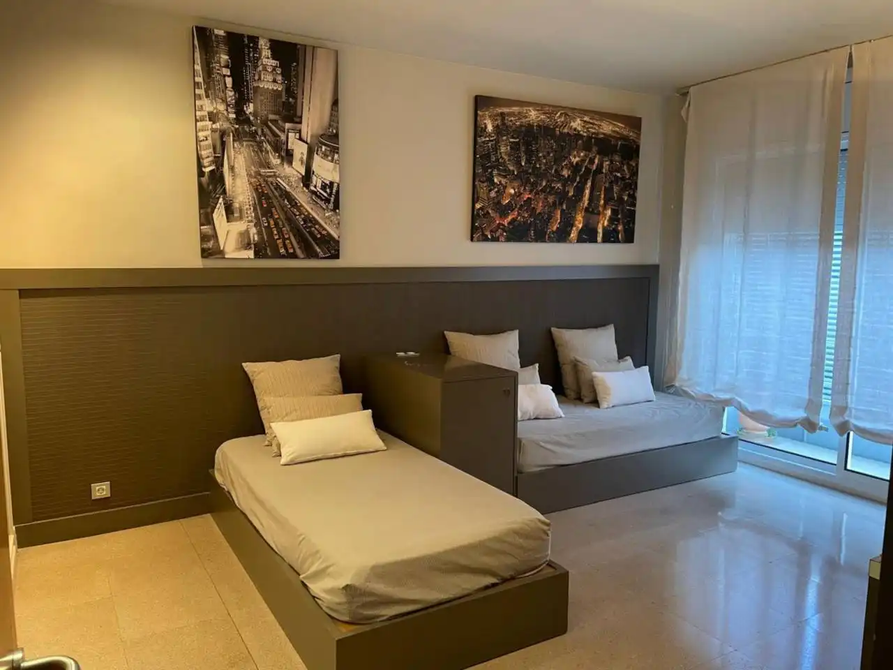 Bedroom of Houses for sale in Sabadell  with Air Conditioner, Heating and Private garden