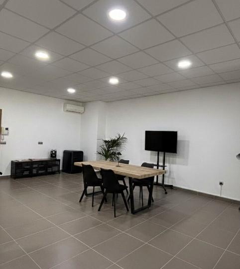 Foto 2 de Oficina de lloguer a Avinguda de la Diputació, 18, Guadassuar, Valencia