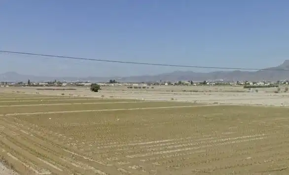 Terreny residencial en venda a Pedanías Centro