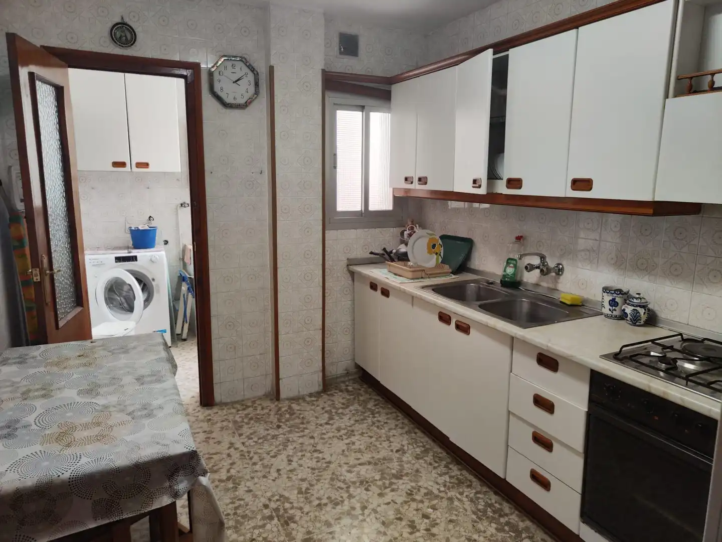 Kitchen of Flat for rent in Granada  with Air Conditioner, Terrace and Balcony