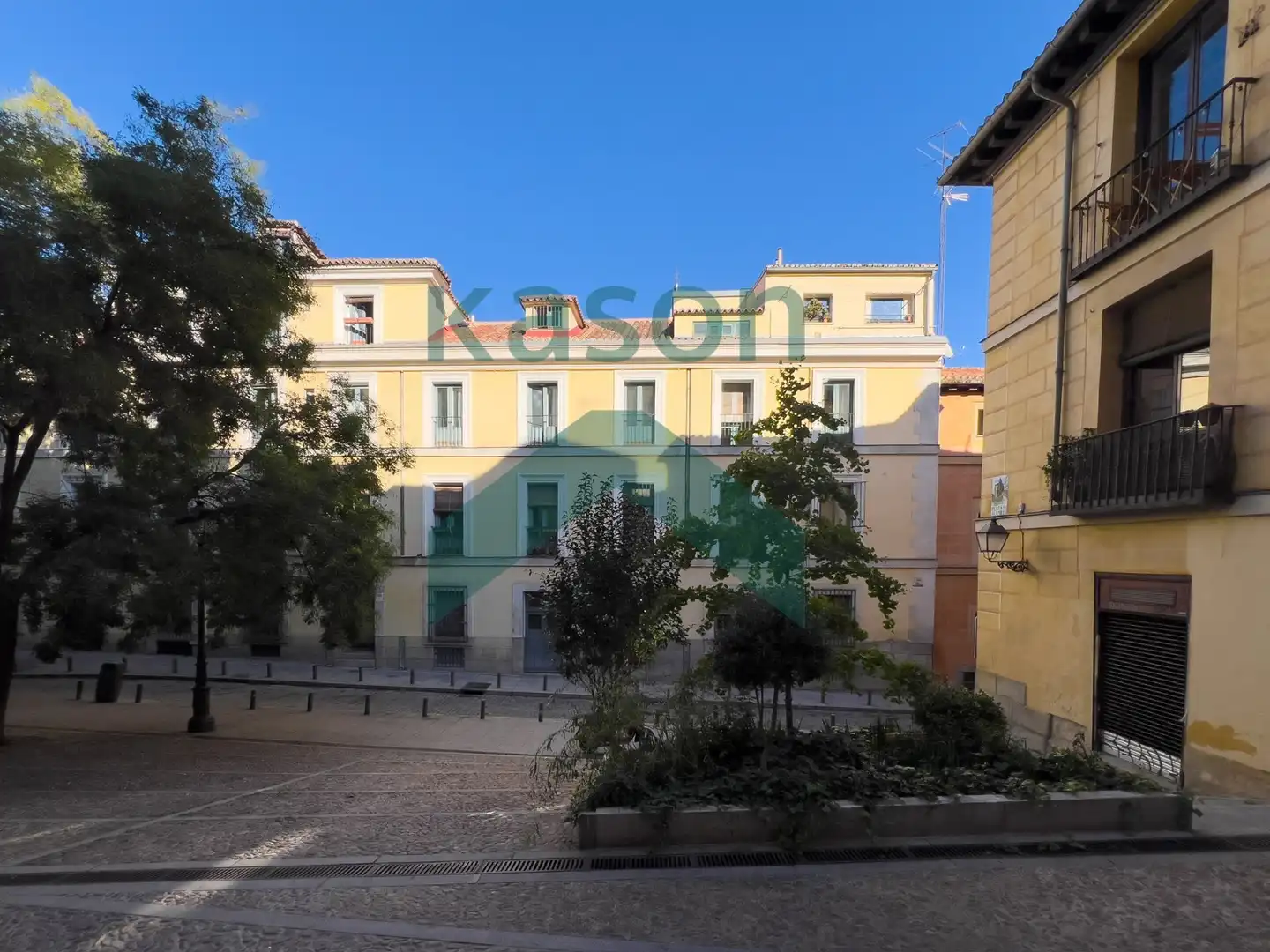 Vista exterior de Pis de lloguer en Madrid amb Calefacció i Moblat