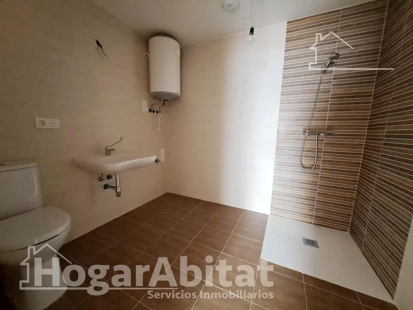 Bathroom of Flat for sale in Oropesa del Mar / Orpesa  with Heating, Terrace and Storage room