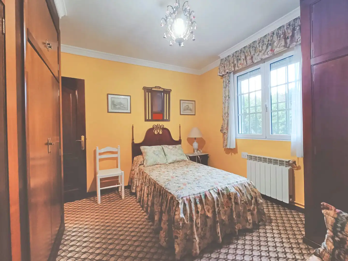 Schlafzimmer von Haus oder Chalet zum Verkauf in Narón mit Heizung, Privatgarten und Ofen