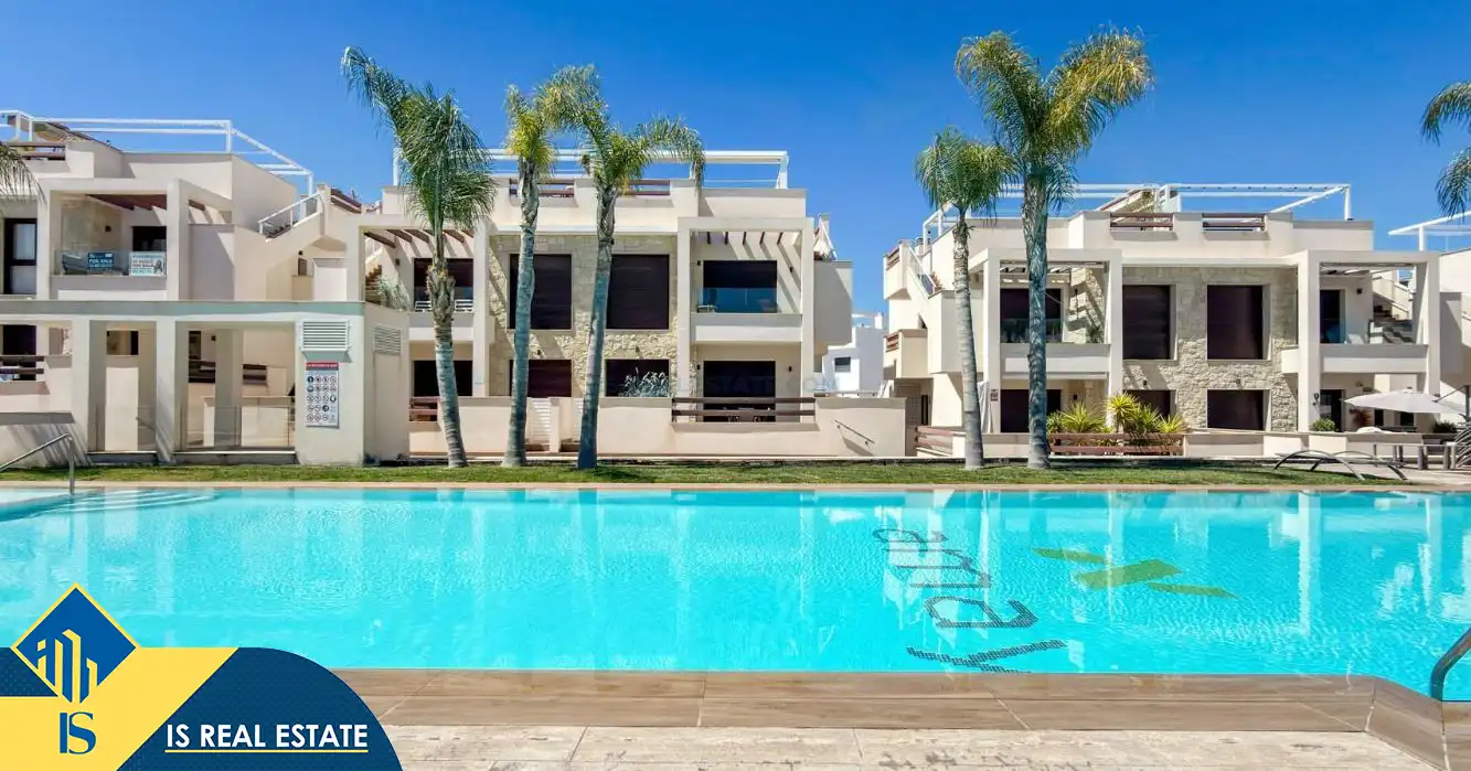 Apartamento con piscina en venta en Los Balcones - Los Altos, imagen 26