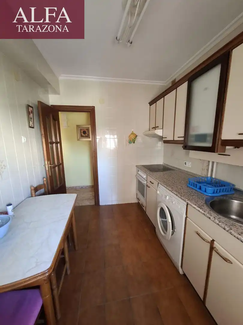 Küche von Wohnung zum Verkauf in Tarazona mit Heizung, Abstellraum und Möbliert