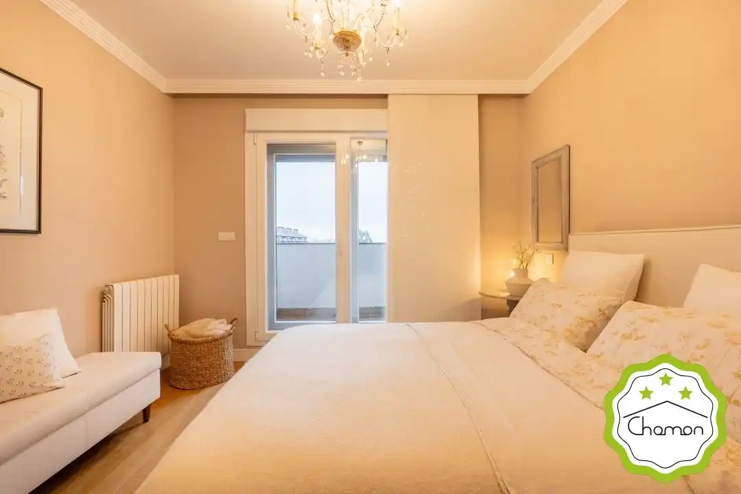 Habitación de Casa adosada en venta en Bilbao  con Calefacción, Jardín privado y Terraza