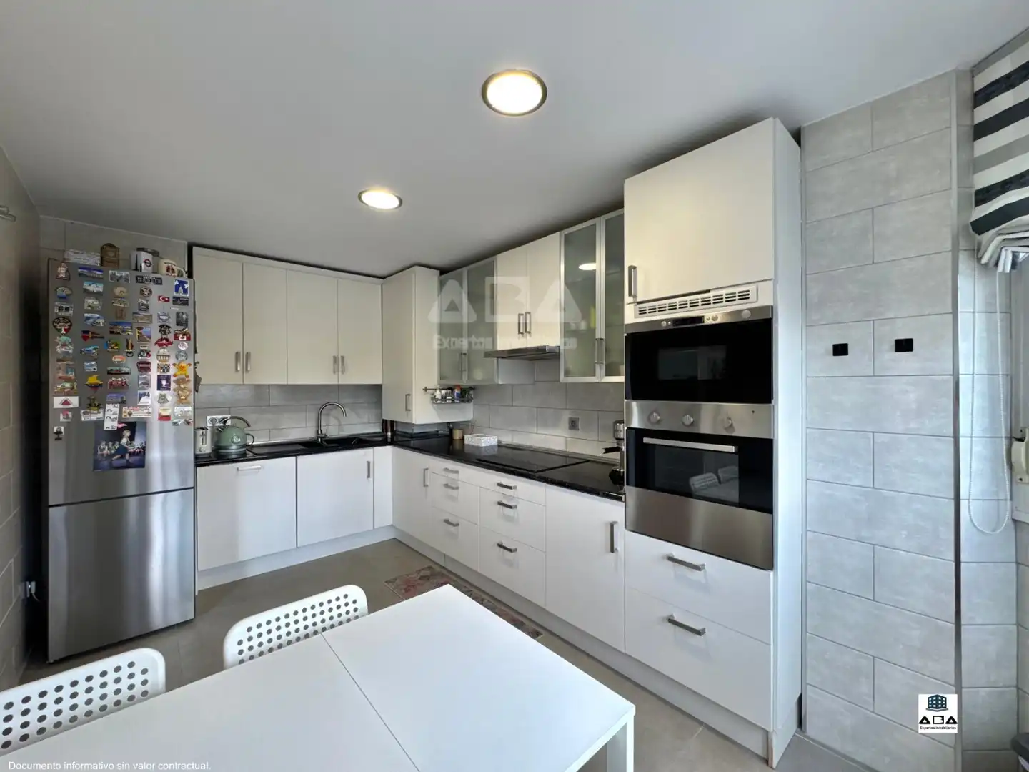 Detached house with pool for sale in Calle Monte Alto, imagen 11