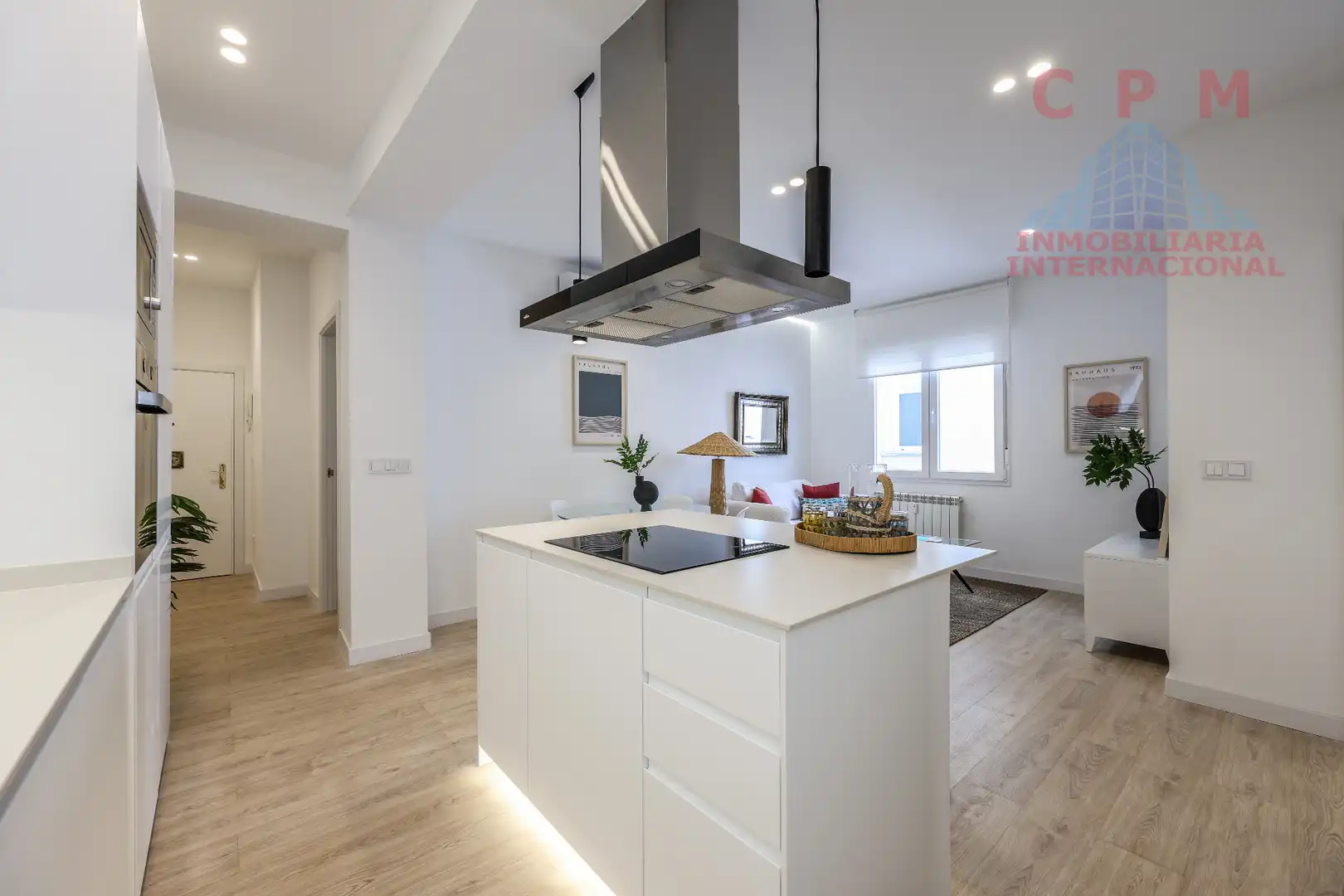 Küche von Wohnung zur Miete in Madrid mit Klimaanlage, Heizung und Parkett