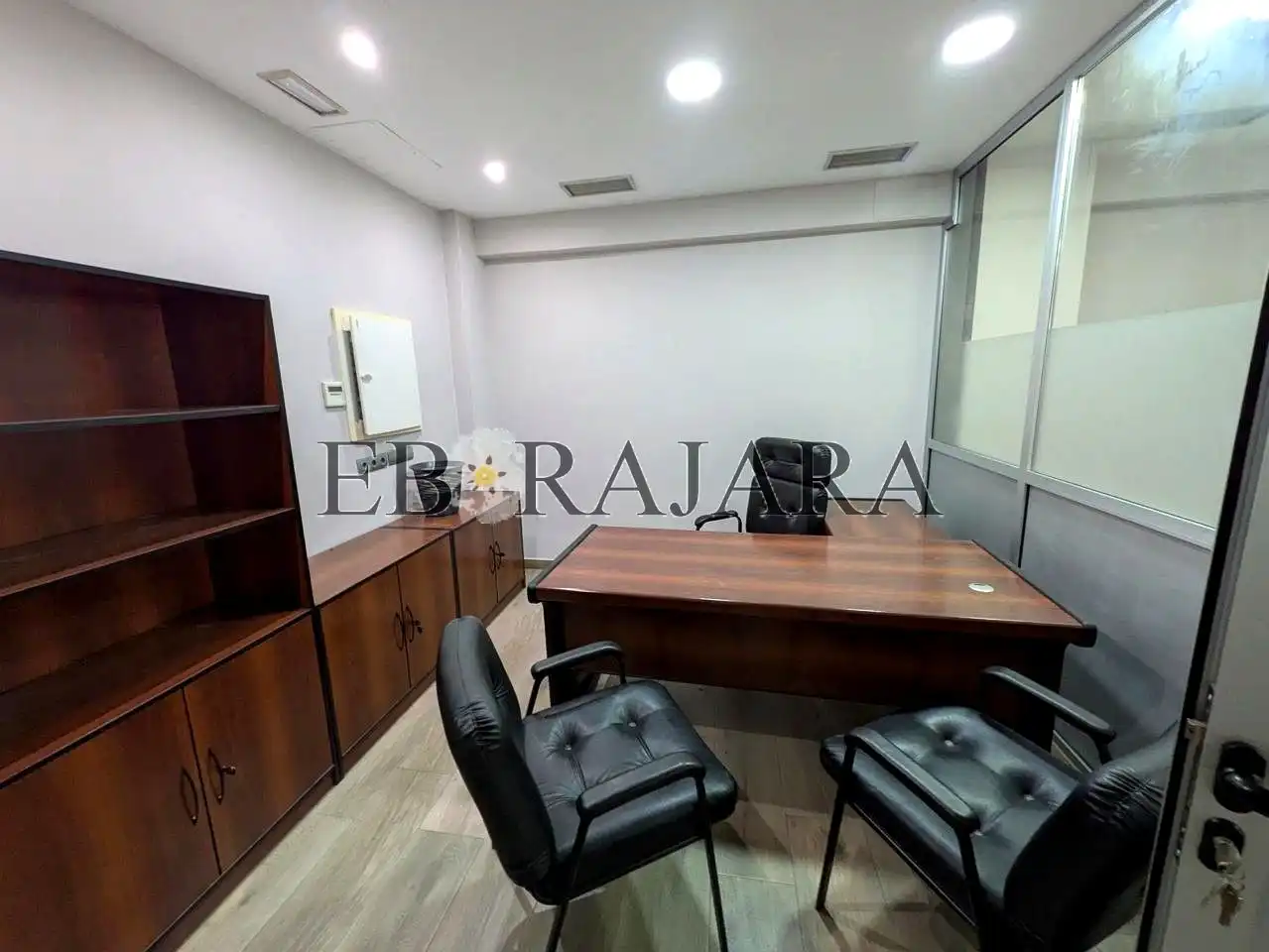 Office for rent in Talavera de la Reina  with Air Conditioner