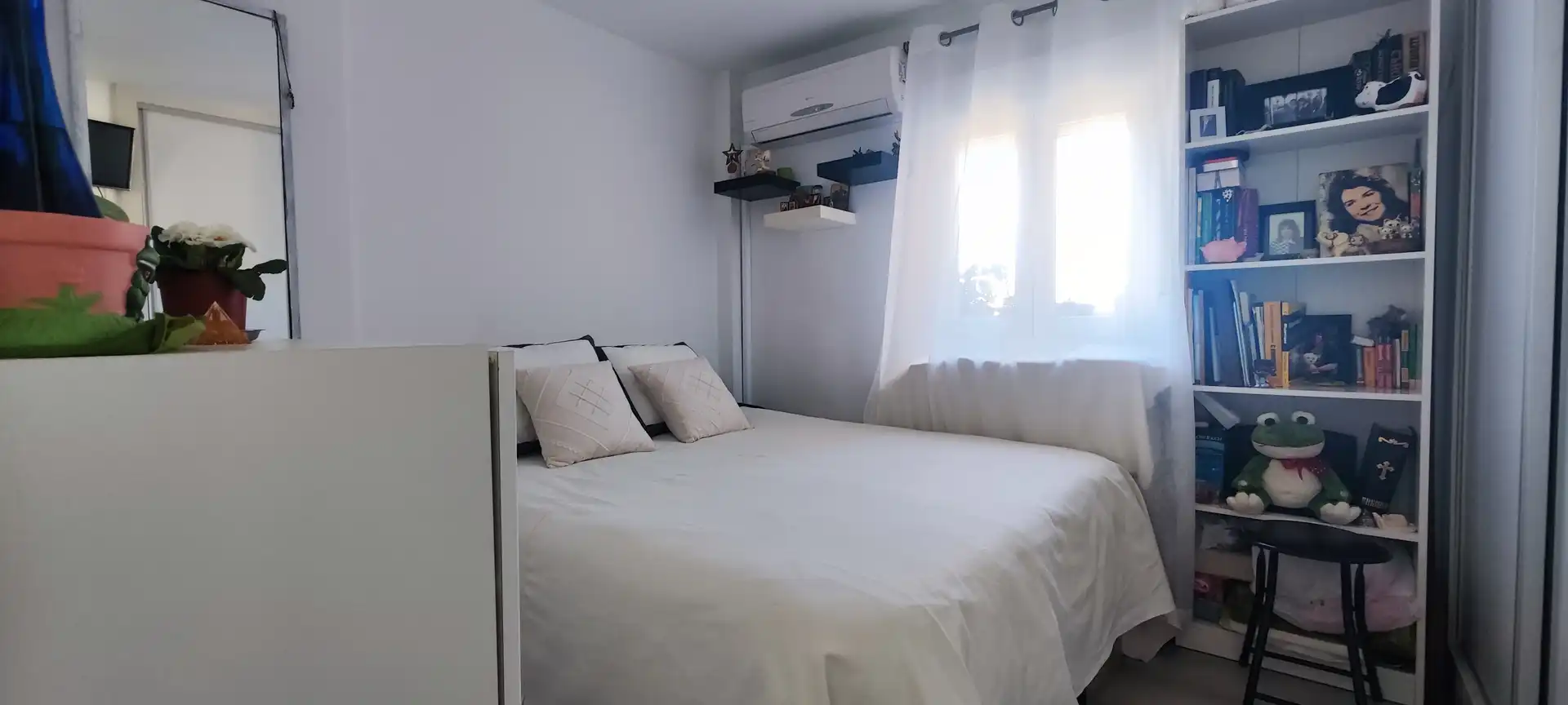 Dormitori de Pis en venda en Madrid amb Aire condicionat i Moblat