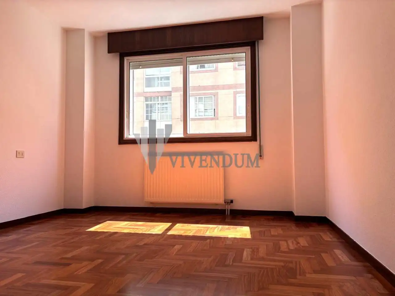 Habitación de Piso de alquiler en Vigo  con Calefacción, Parquet y Terraza