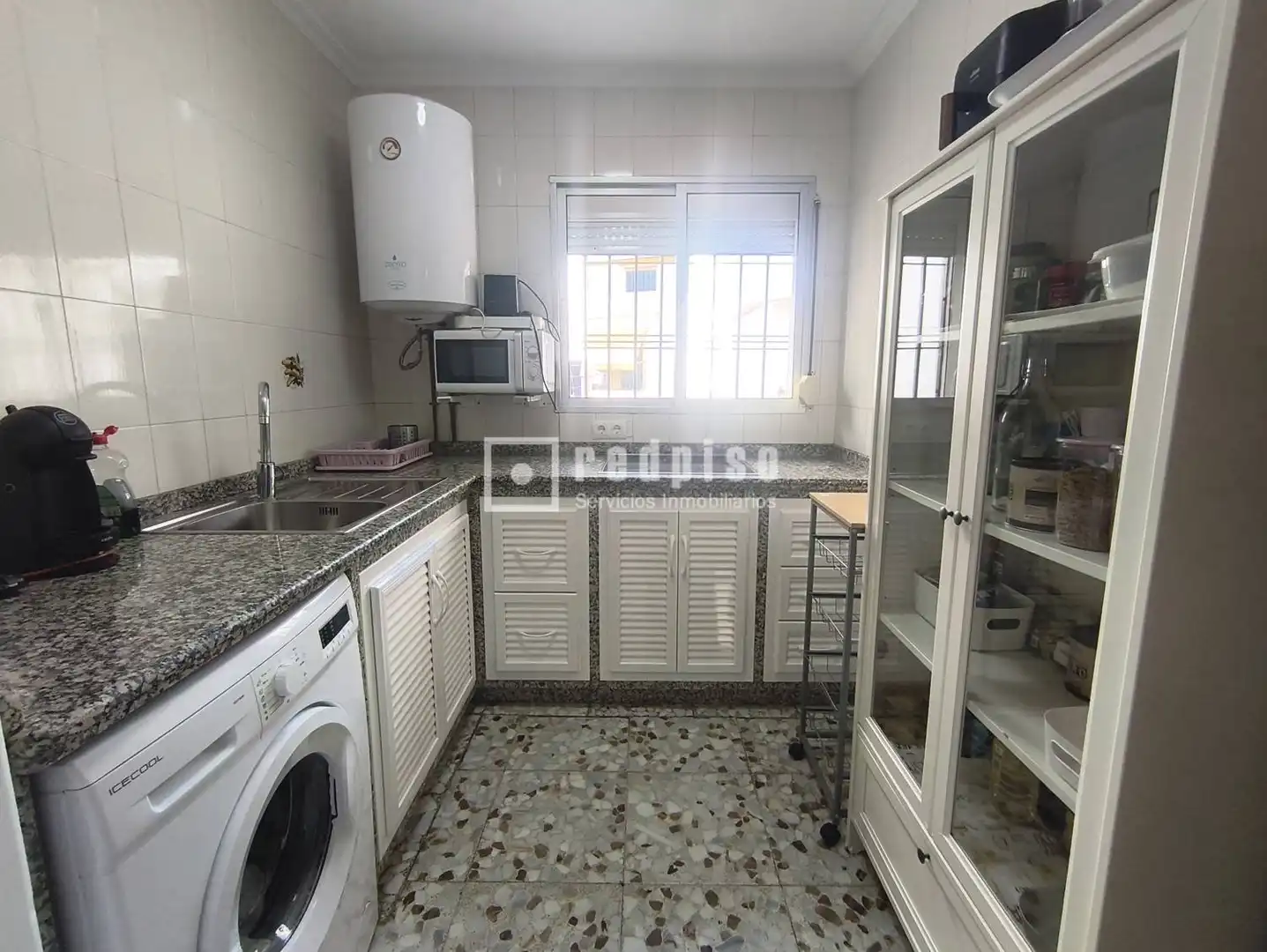 Cuina de Pis en venda en Sevilla amb Aire condicionat, Calefacció i Terrassa