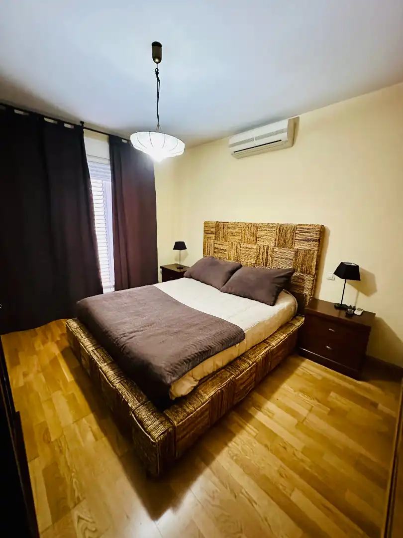 Habitación de Casa adosada en venta en Parla con Aire acondicionado, Calefacción y Jardín privado