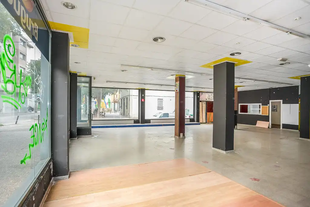 Business premises to rent in C/ Santa Eugenia, imagen 19