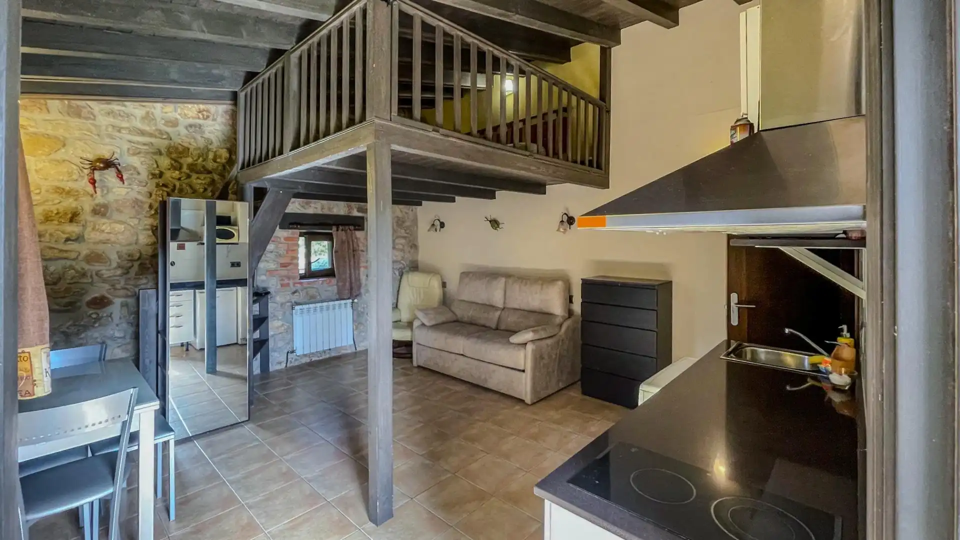 Cuina de Casa o xalet en venda en Polanco amb Calefacció, Jardí privat i Terrassa